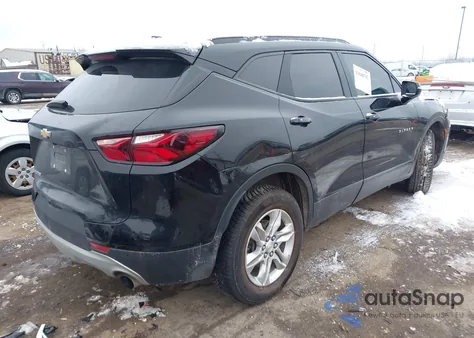 2022 Chevrolet Blazer Fwd 2Lt из США, поврежденный, VIN 3GNKBCR43NS215258